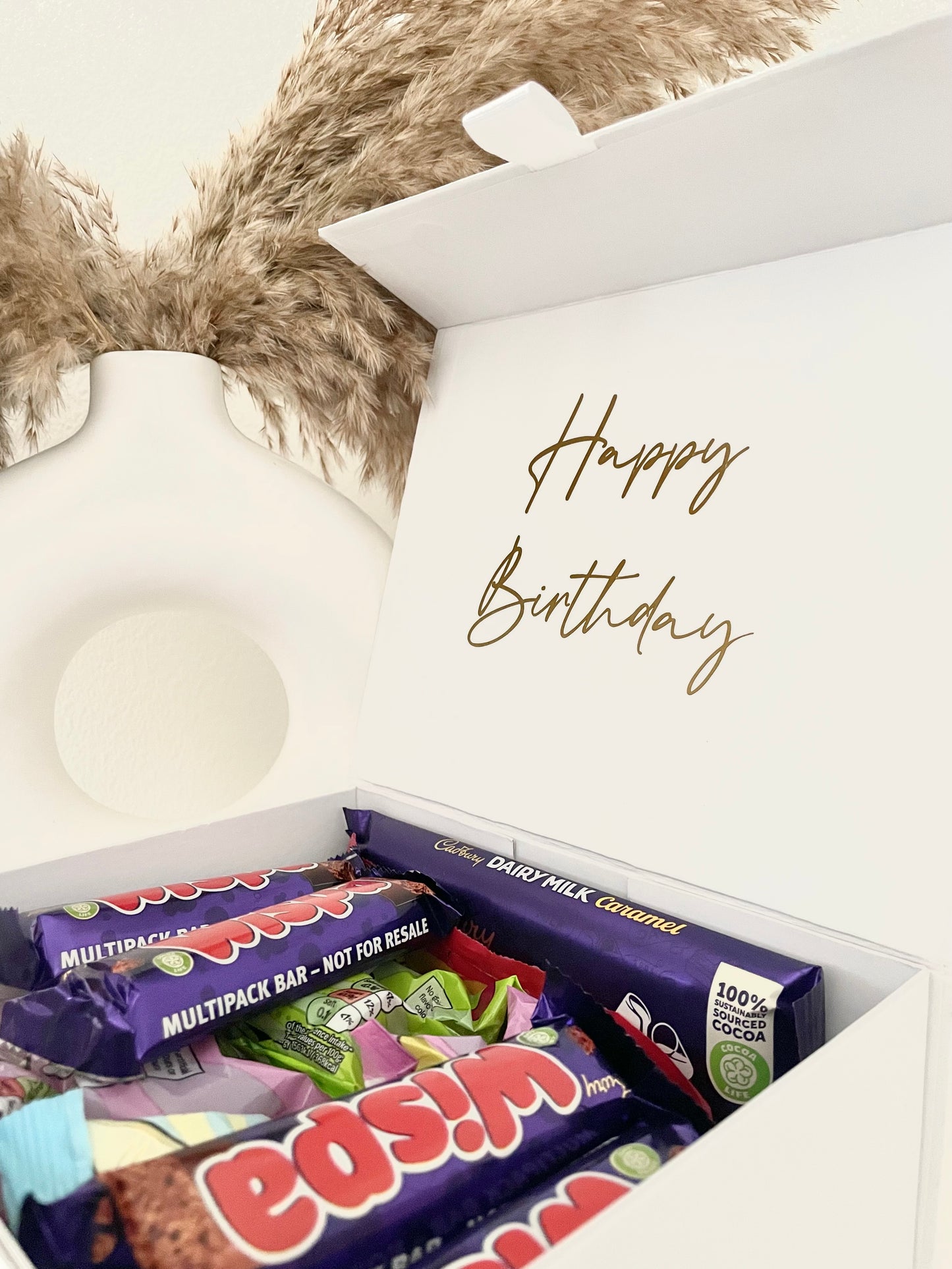Medium White Magnetic Personalised Gift Boxes