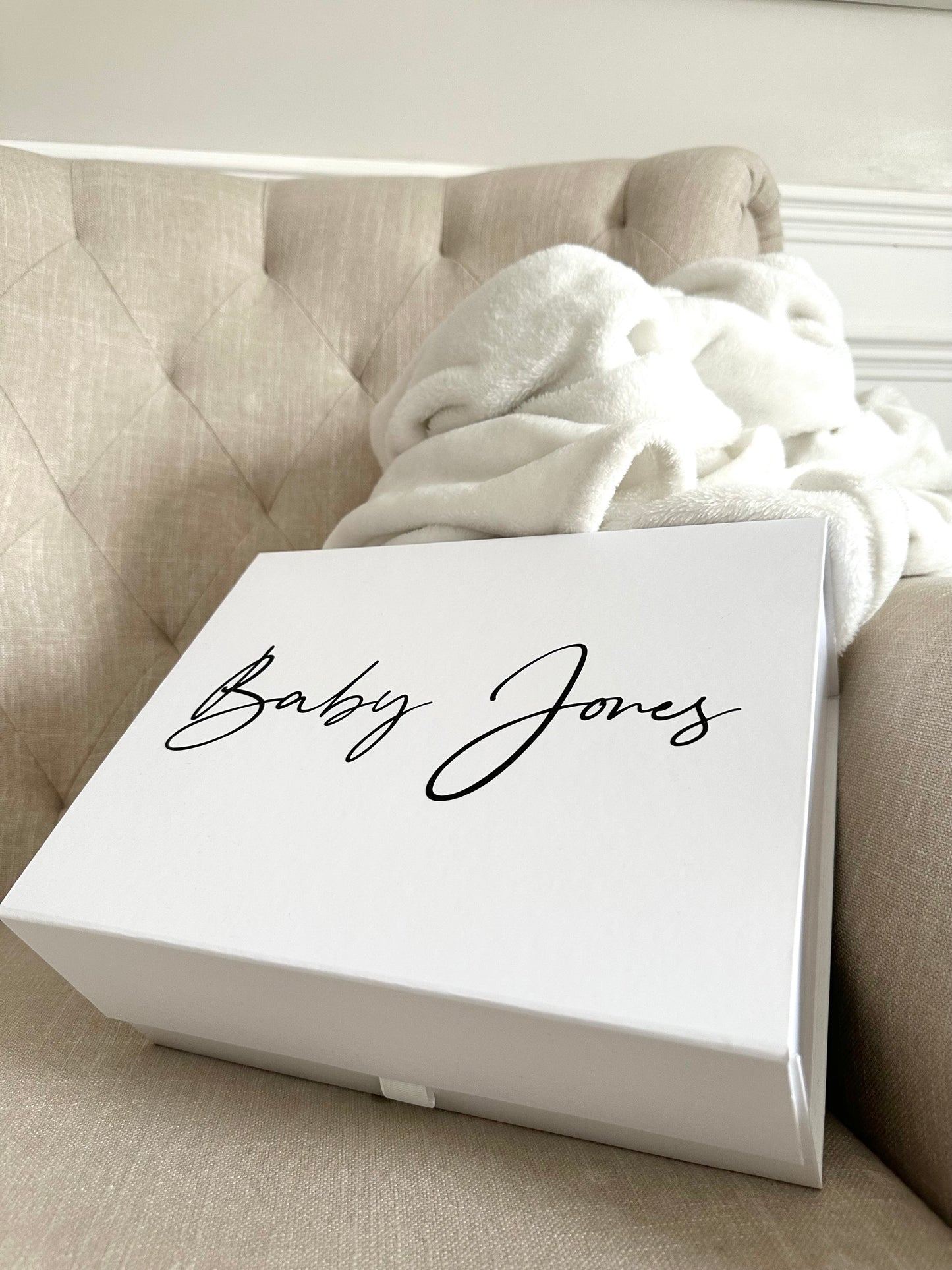 White Magnetic Personalised Gift Boxes