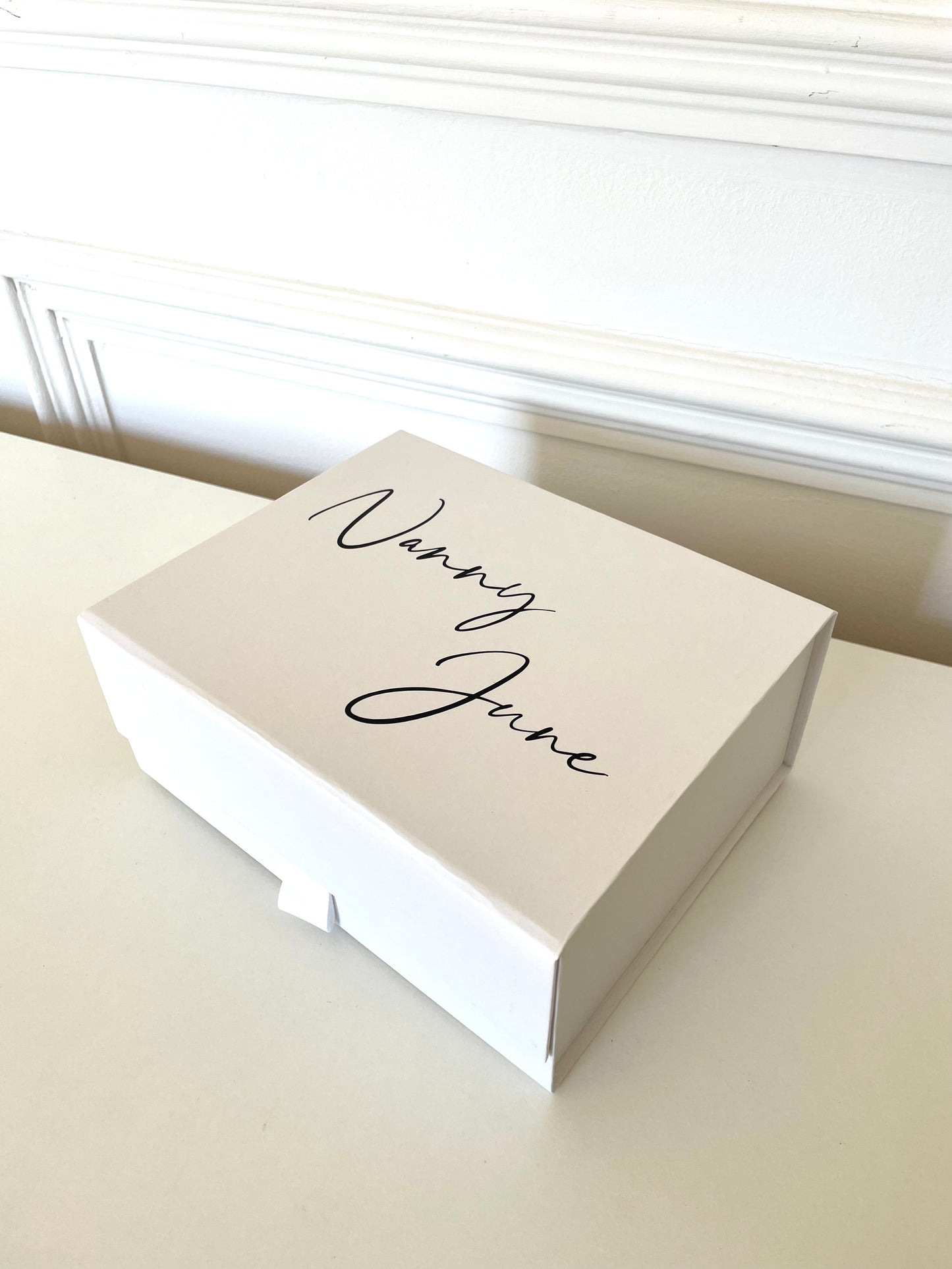 Medium White Magnetic Personalised Gift Boxes