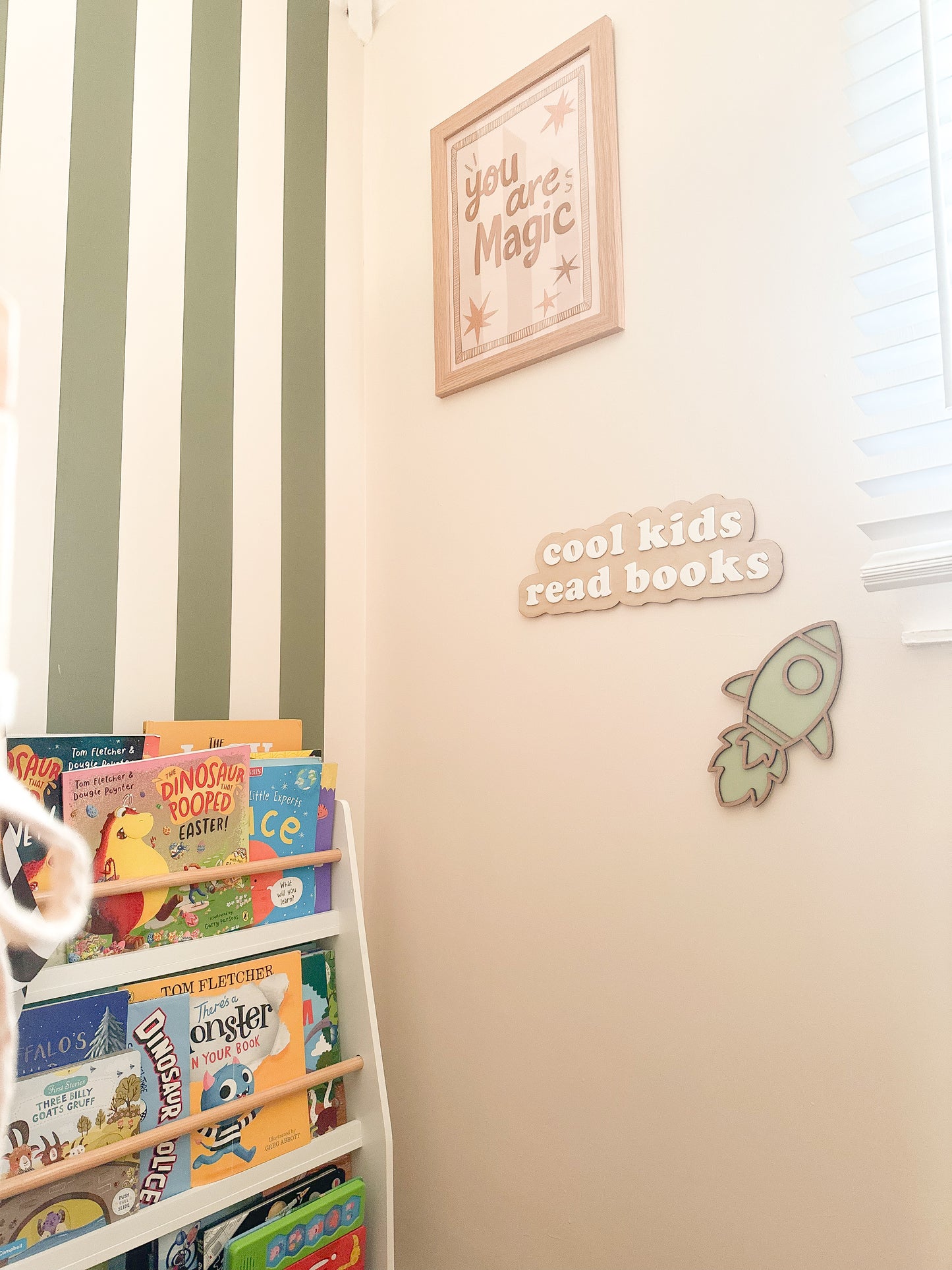Cool Kids Read Books Sign - Wooden Sign