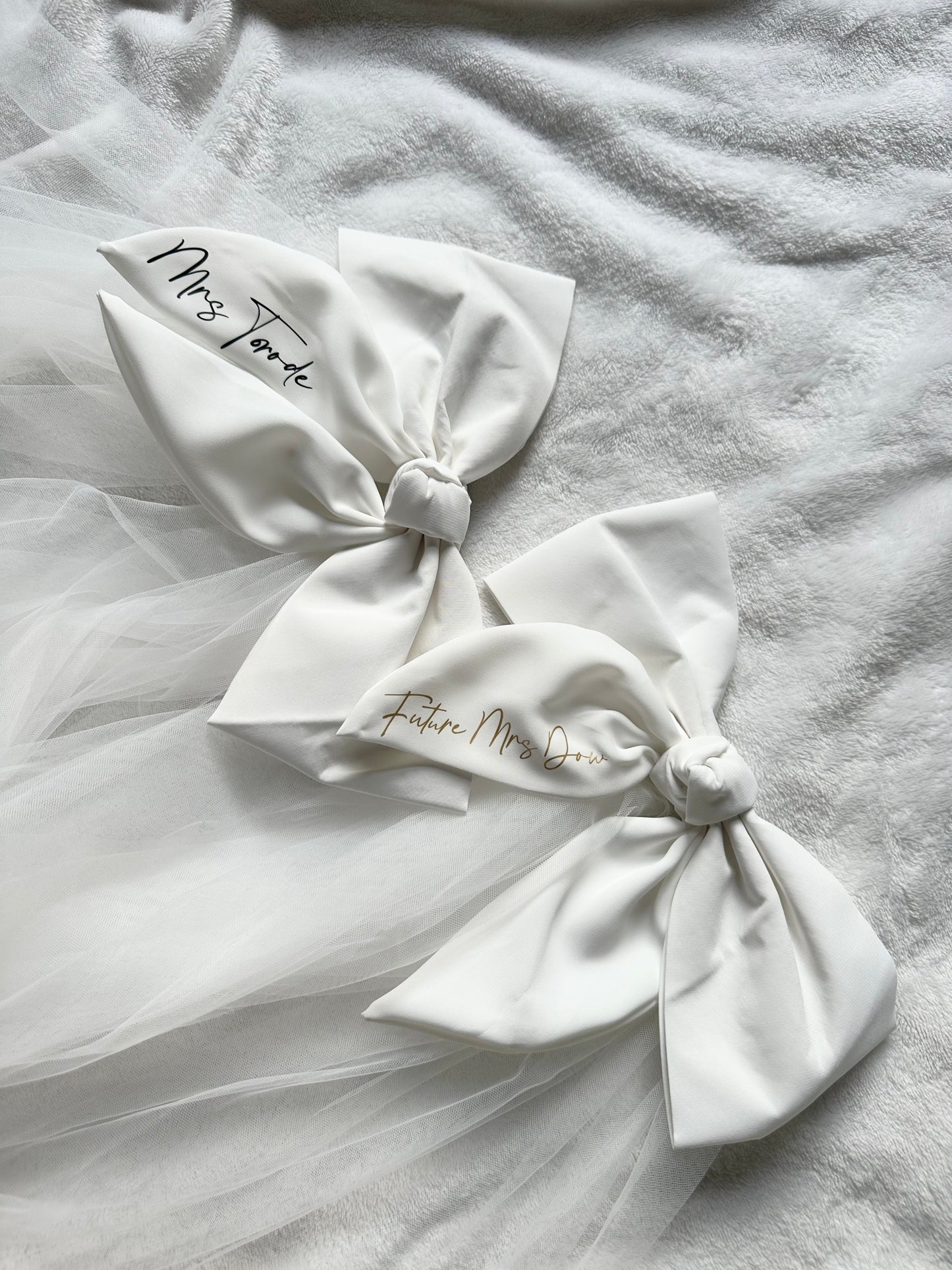 Personalised White Bow Veil