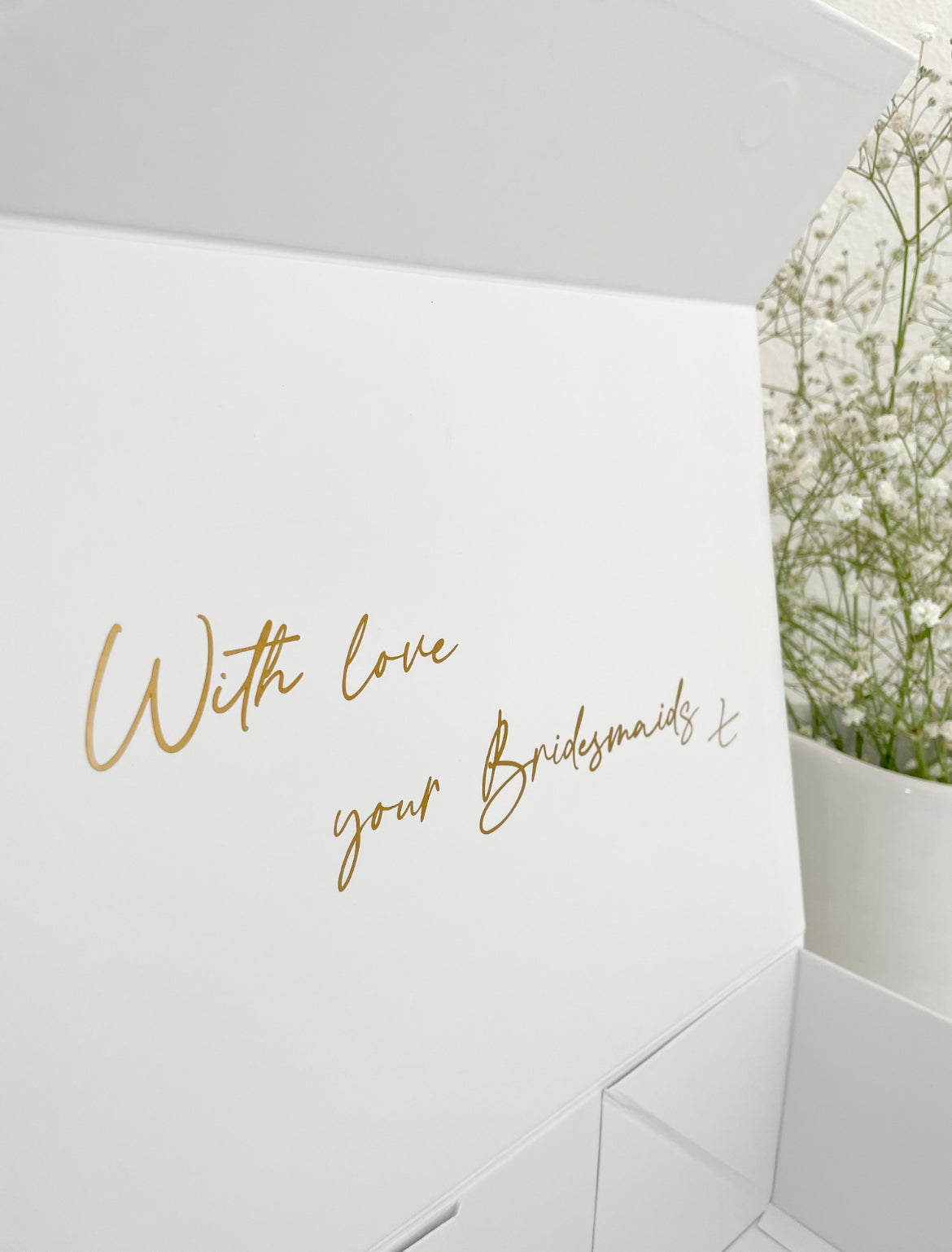 White Magnetic Wedding Gift Box
